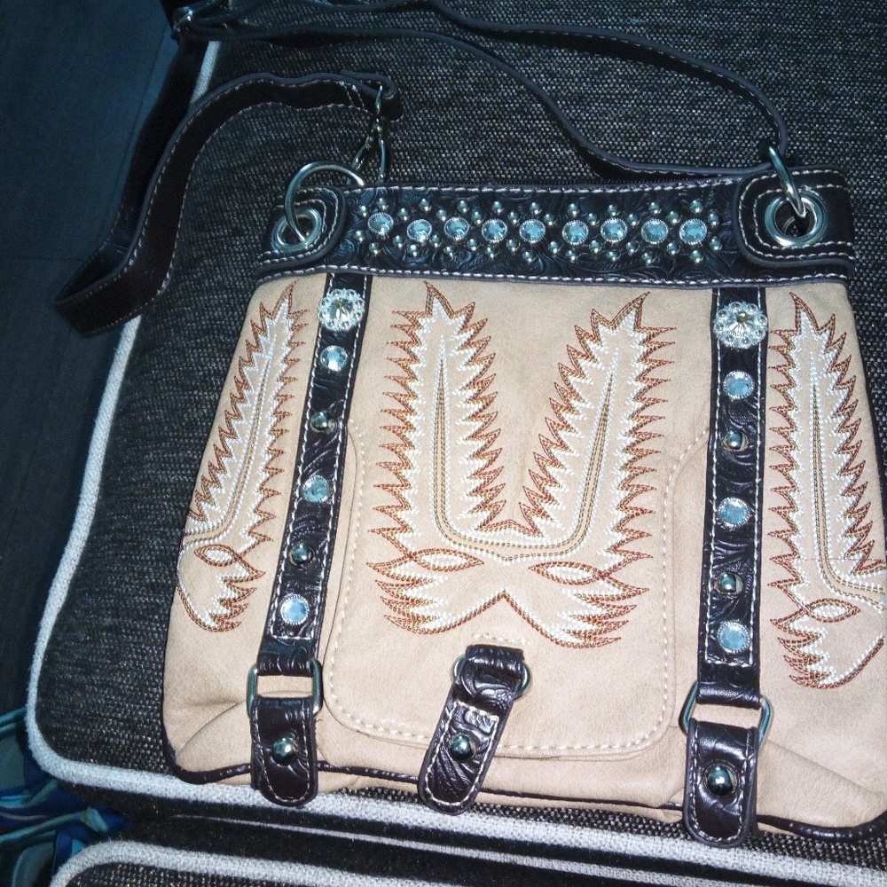 Very nice cowgirl purse